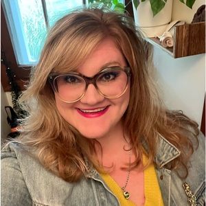 Meet your Posher, Melissa